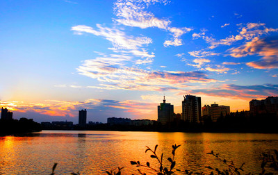 家鄉(xiāng)的夕陽(yáng)